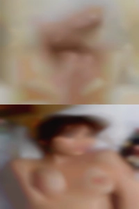 Silver look nude couple girls.
